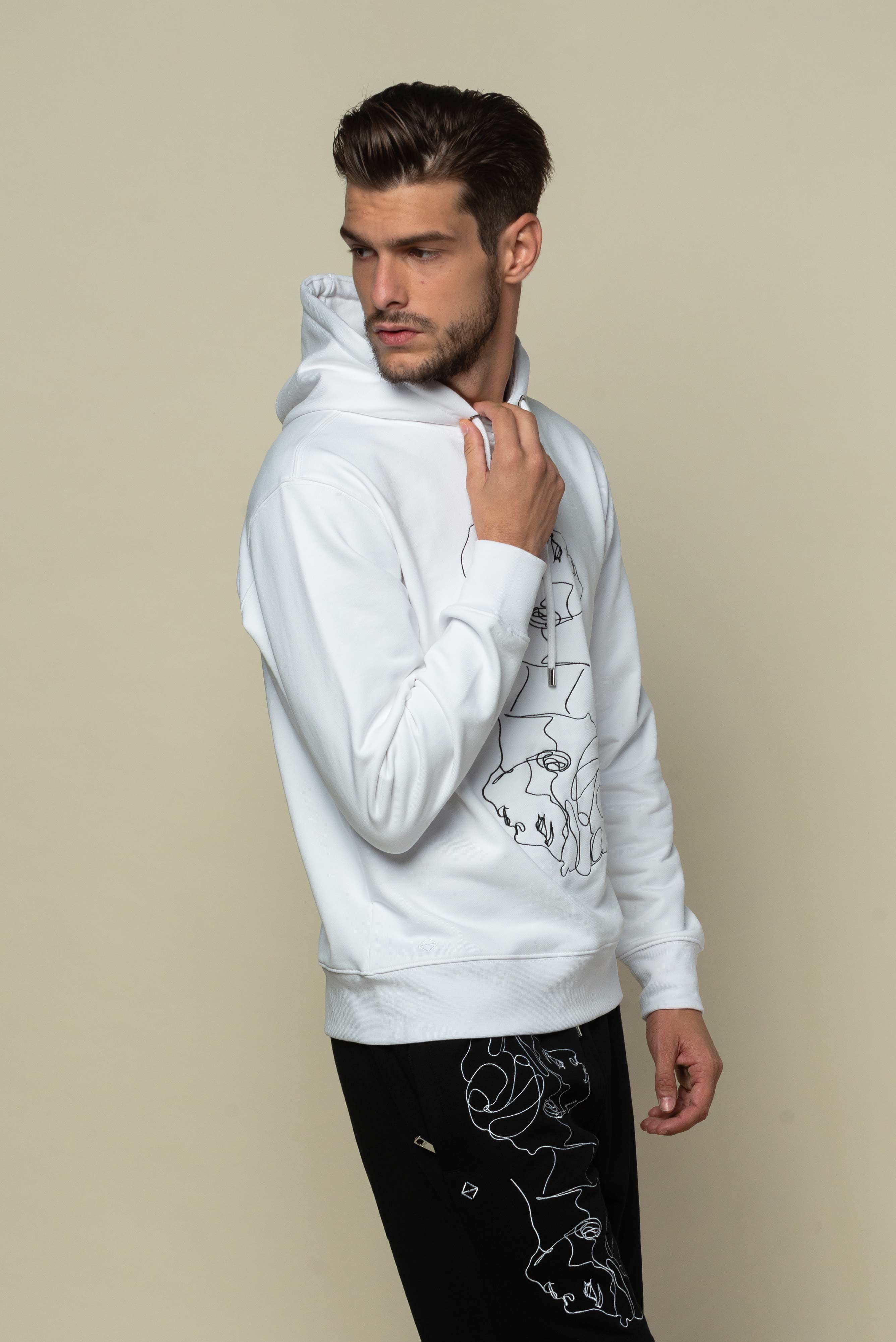 Hoodie blanc avec broderie "Twins"