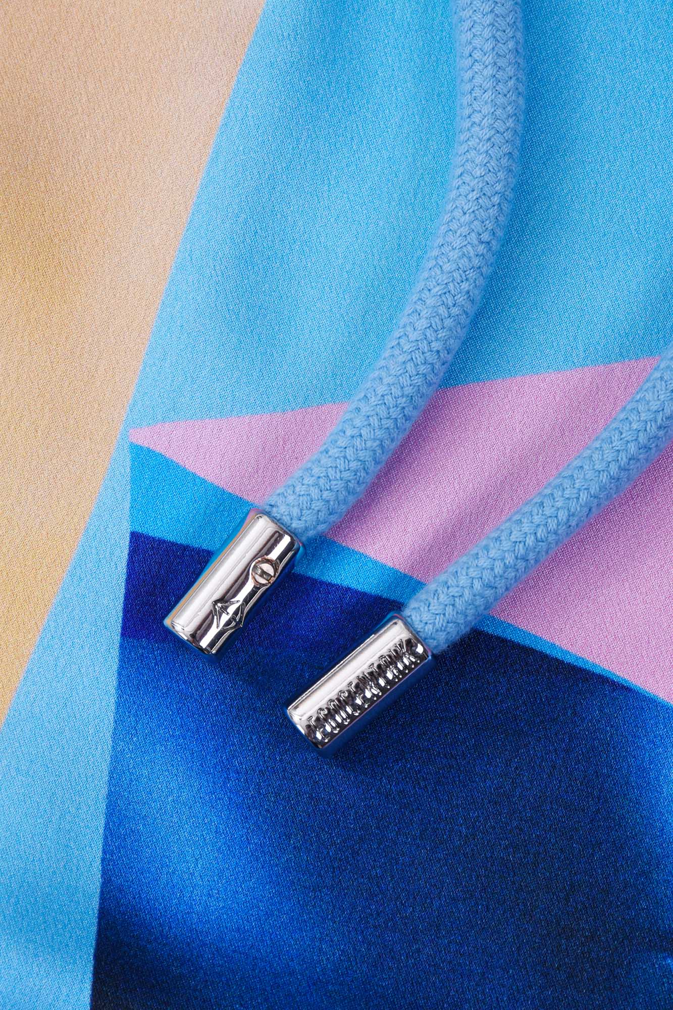 Hoodie bleu clair avec patch soie "Pop VR"