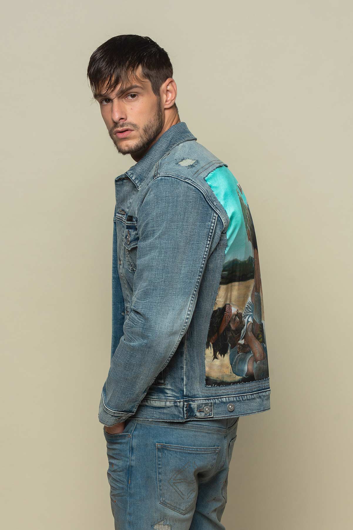 Veste en Jean avec patch en soie "Fight for Territory"