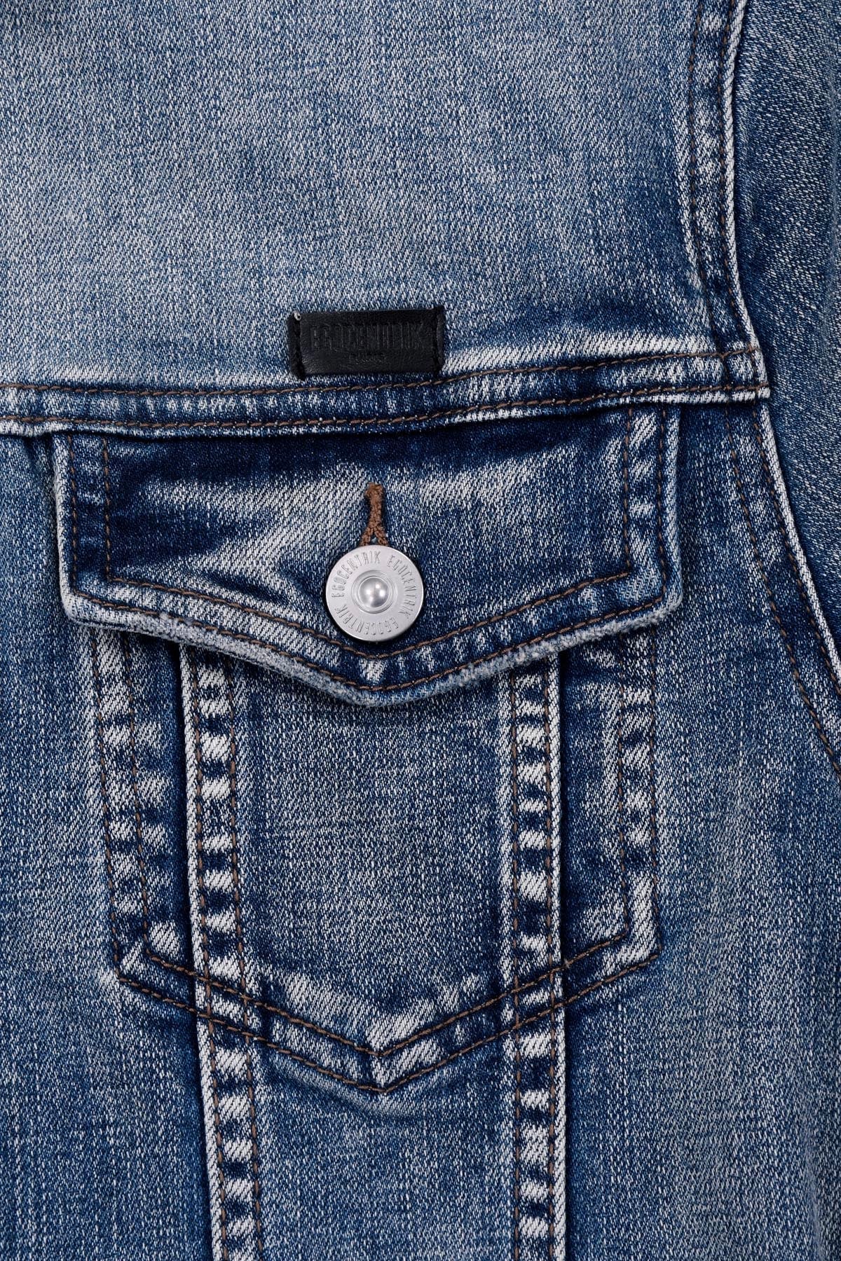 Veste en Jean avec patch en soie "Fight for Territory"