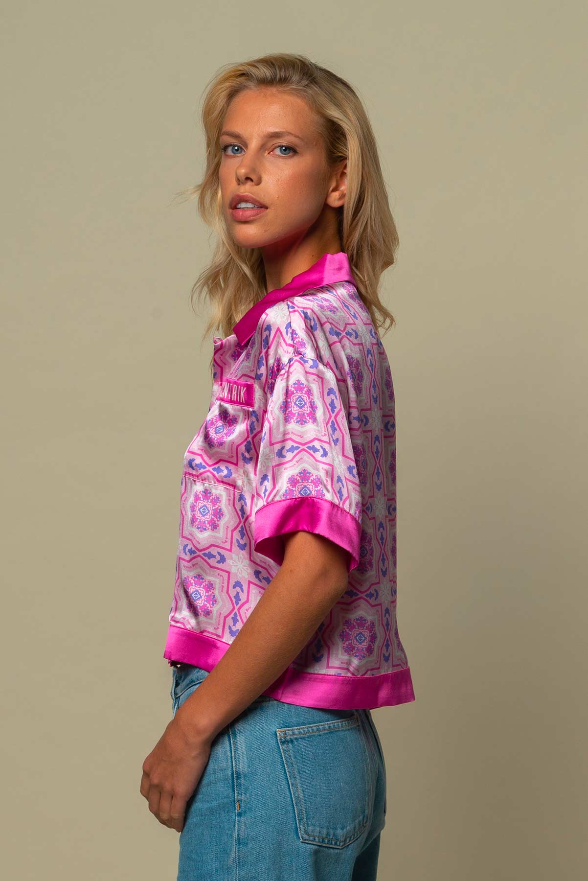 EGO PINKADELICOUS SHORT SLEEVE SILK SHIRT