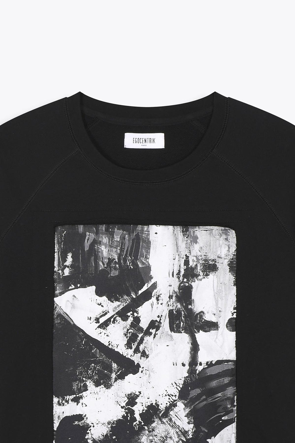 Sweat noir avec patch soie "Strates"
