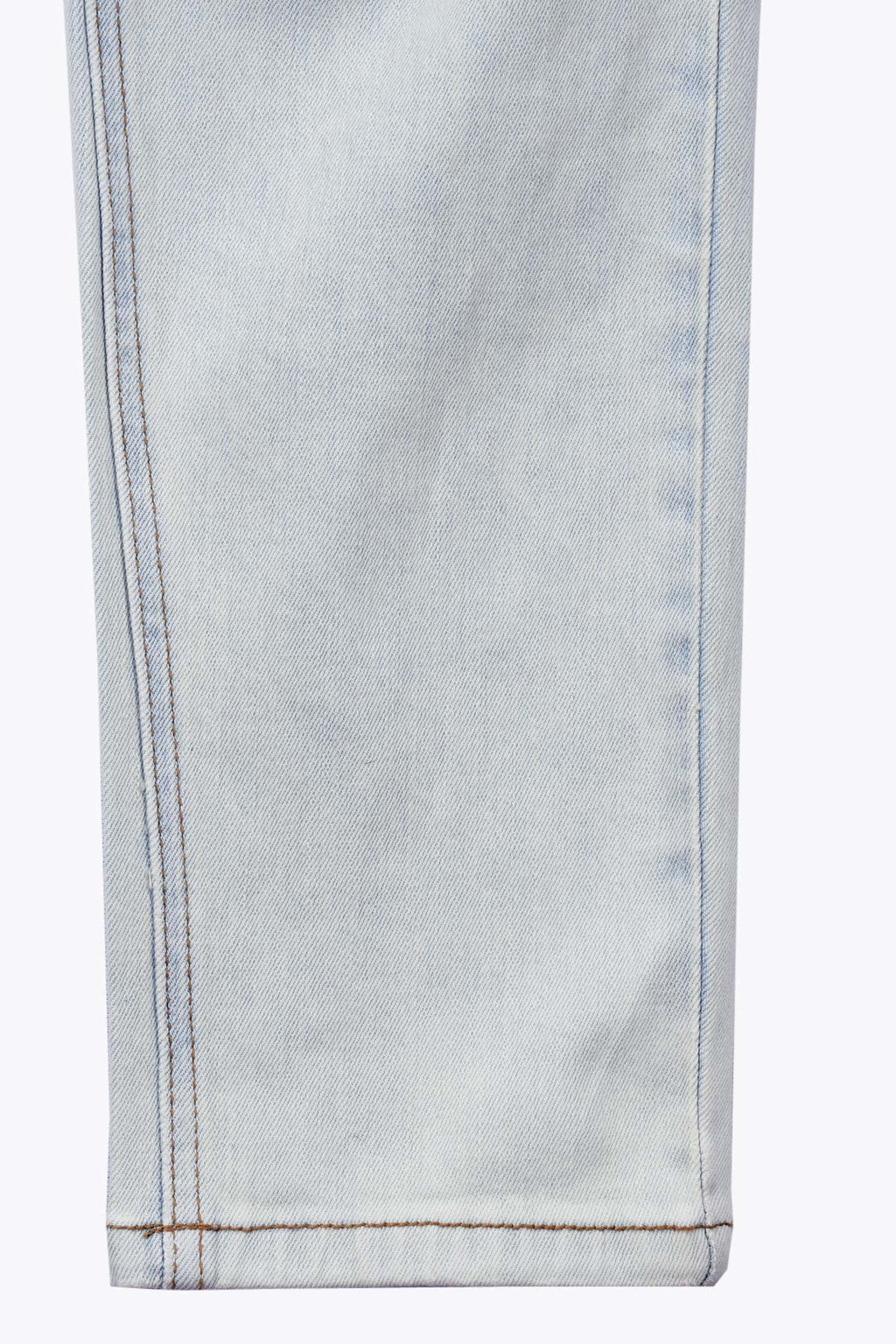 Jean Homme used Bleu clair