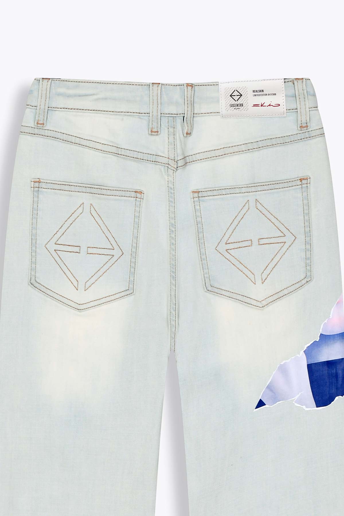 Jean femme coupe droite "Realskin"