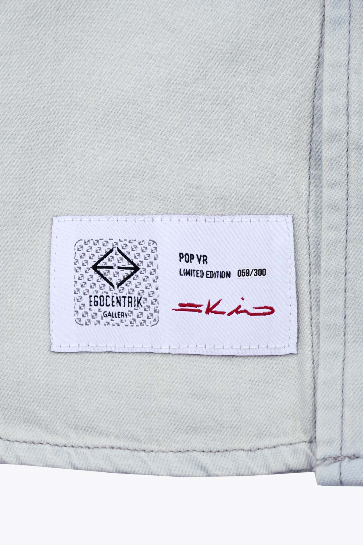 Chemise en Jean homme avec patch soie "Pop VR"