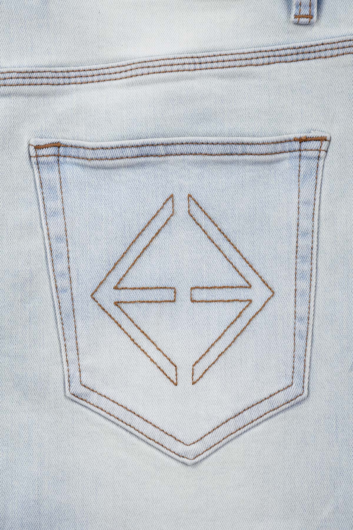 Jean Homme used Bleu clair