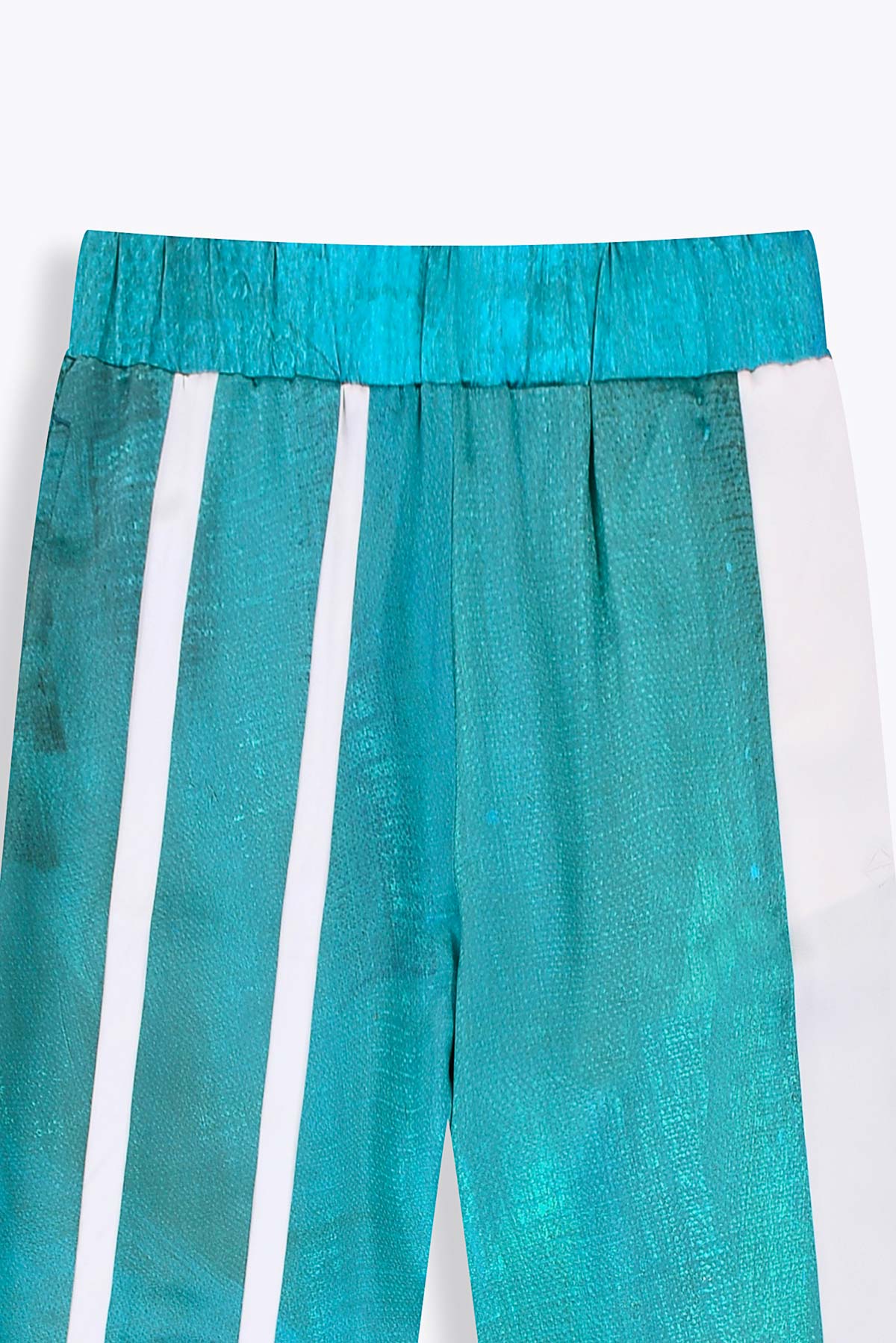 Pantalon femme fluide en soie "Smoke Break"