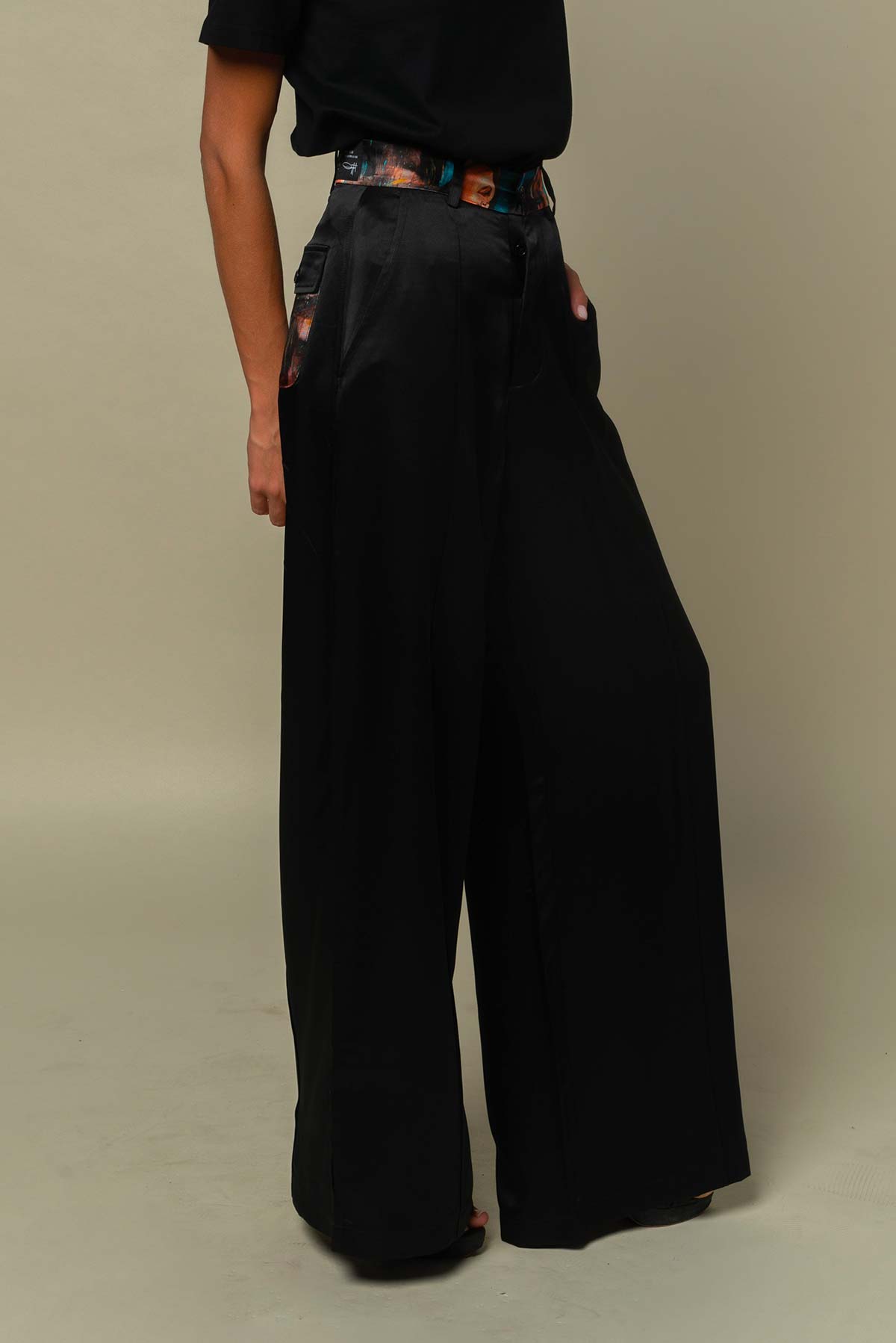 Pantalon femme fluide en soie "California Bunch"