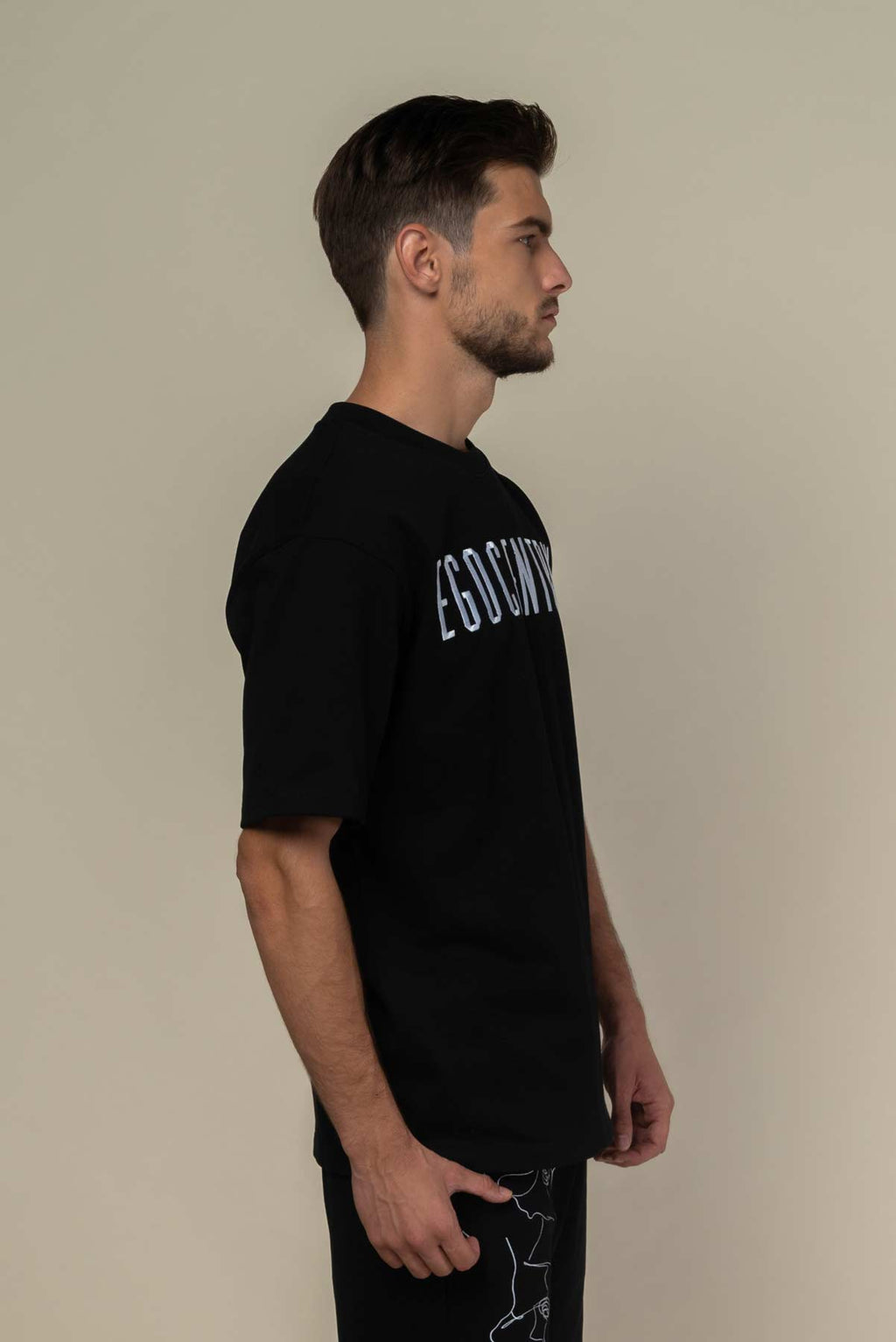 EGO FRONT OVERSIZED TEE